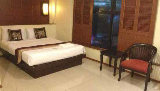 guest friendly hotels bangkok wellness residence