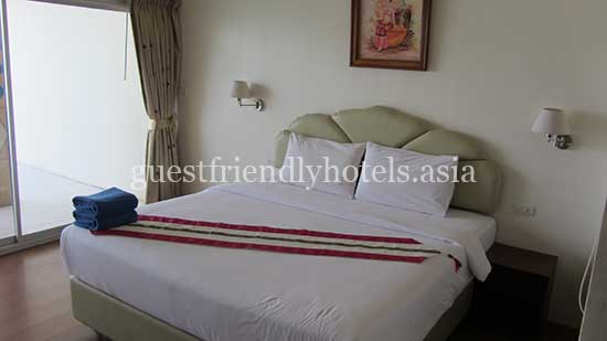 guest friendly hotels pattaya at sea residence