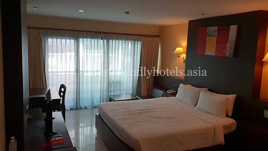 guest friendly hotels pattaya baywalk residence