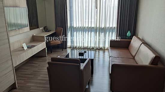 guest friendly hotels bangkok adelphi suites