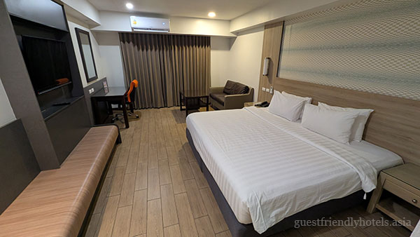 guest friendly hotels bangkok dynasty grande hotel