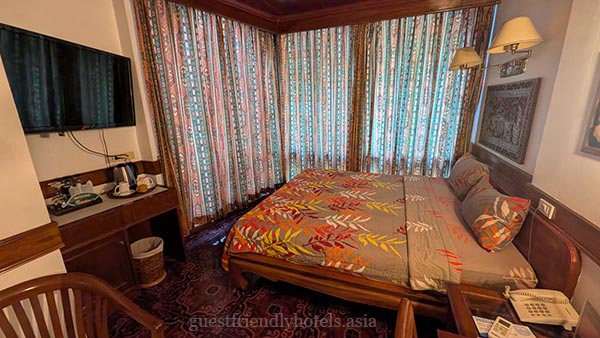 guest friendly hotels patong tropica bungalow